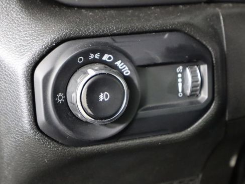 Used 2023 Jeep Wrangler Unlimited Sport AWD/4WD image 19