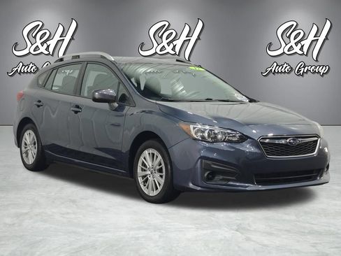 Used 2017 Subaru Impreza 2.0i Premium AWD/4WD image 2