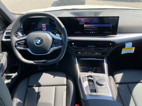 New 2026 BMW 330i xDrive Sedan AWD/4WD image 9