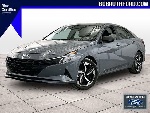 Used 2023 Hyundai Elantra SEL w/ Convenience Package FWD image 1