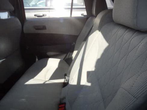 Used 2022 Toyota Corolla Cross LE FWD image 11