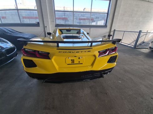 Used 2025 Chevrolet Corvette Stingray Convertible w/ Z51 Performance Package image 4