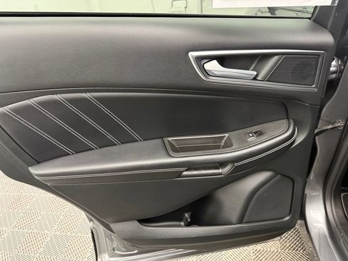 Used 2022 Ford Edge ST AWD/4WD image 34