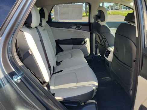 New 2026 Kia Sportage EX FWD image 12