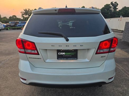 Used 2016 Dodge Journey SXT FWD image 12