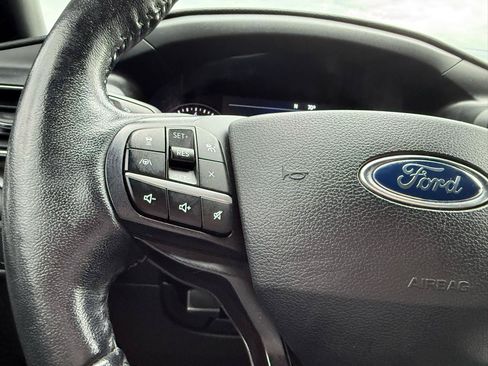 Used 2020 Ford Explorer XLT w/ Equipment Group 202A RWD image 23