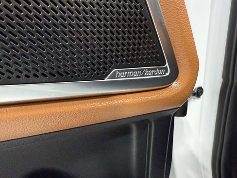 Used 2025 Kia Telluride SX Prestige X-Line image 8