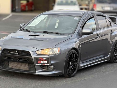 Used 2008 Mitsubishi Lancer Evolution GSR AWD/4WD image 3