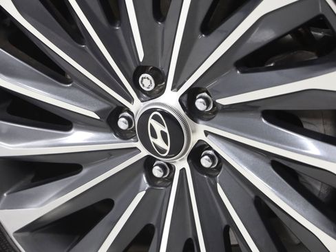 Used 2024 Hyundai Palisade Calligraphy FWD image 21
