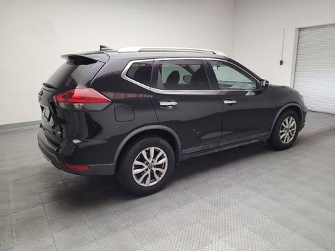 Used 2018 Nissan Rogue SV FWD image 10