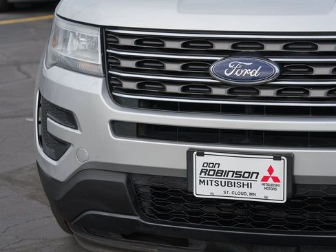 Used 2016 Ford Explorer 4WD image 9