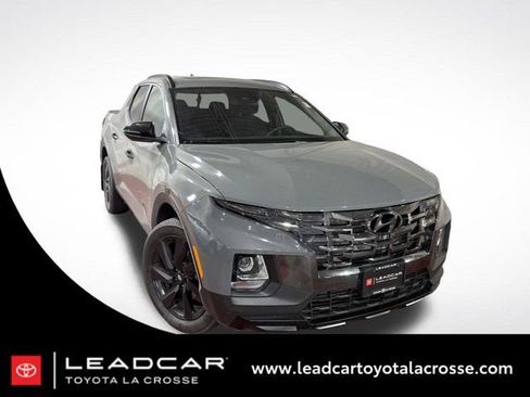 Used 2023 Hyundai Santa Cruz Night AWD/4WD image 1