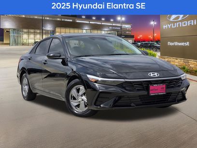 Certified 2025 Hyundai Elantra SE