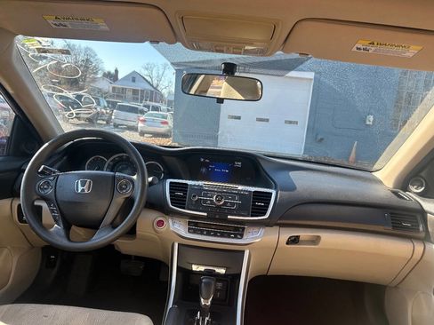 Used 2014 Honda Accord EX image 14