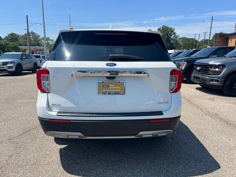 Certified 2024 Ford Explorer XLT w/ Equipment Group 202A AWD/4WD image 5