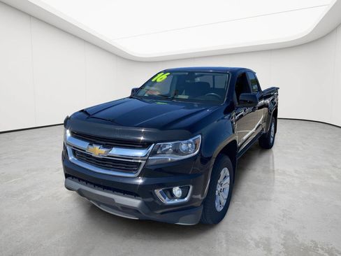 Used 2016 Chevrolet Colorado LT w/ LT Convenience Package AWD/4WD image 3