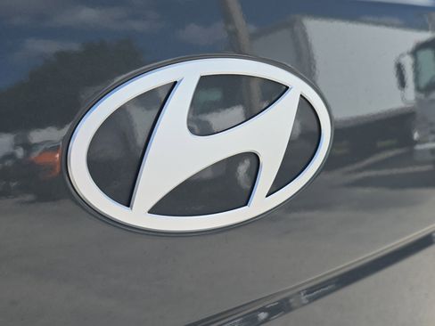 Used 2026 Hyundai Santa Fe SEL FWD image 9