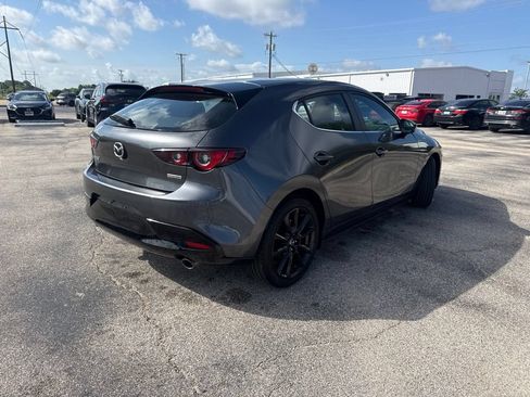 Used 2024 MAZDA MAZDA3 s FWD image 3