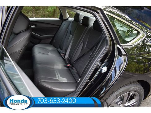 New 2026 Honda Accord Hybrid EX-L image 29