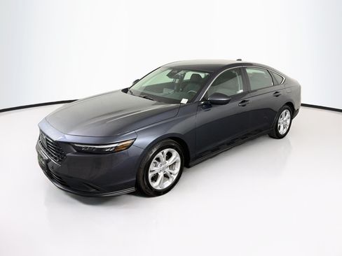 Used 2025 Honda Accord LX image 3