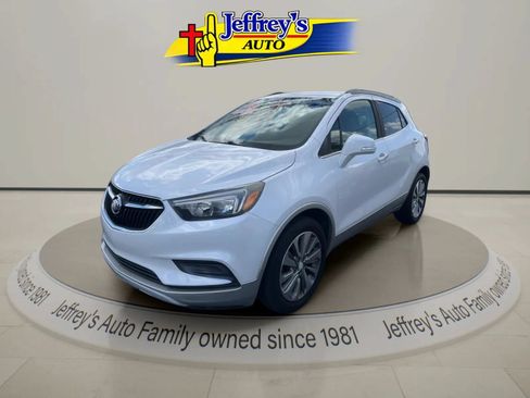 Used 2018 Buick Encore Preferred FWD image 1