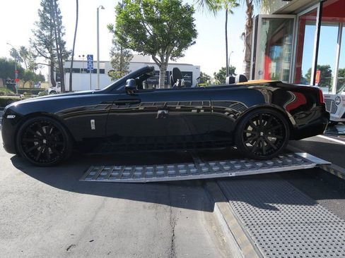 Used 2016 Rolls-Royce Dawn image 51