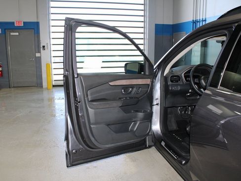 New 2026 Honda Pilot Elite image 18