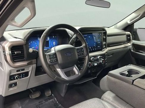 Used 2025 Ford F150 XLT w/ Equipment Group 301A Standard AWD/4WD image 17