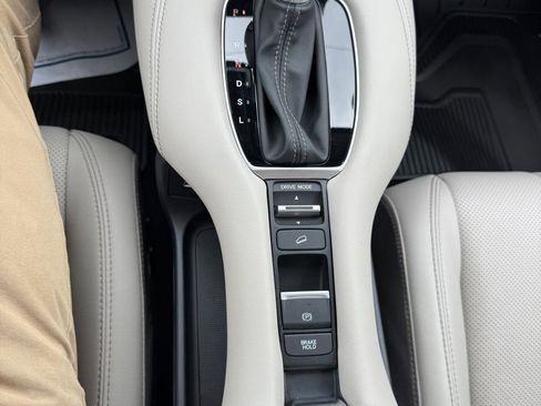 Used 2025 Honda HR-V EX-L image 22