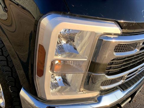 Used 2025 Ford F250 XLT AWD/4WD image 28