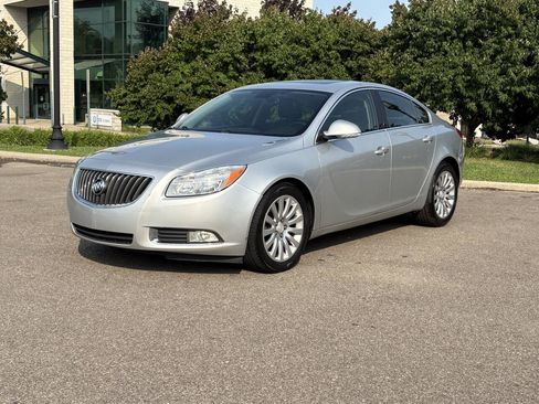 Used 2012 Buick Regal Leather FWD image 21