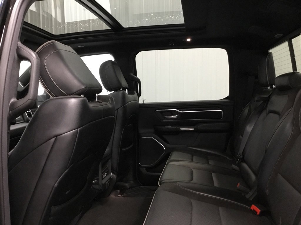 Used 2024 RAM 1500 Laramie AWD/4WD image 13