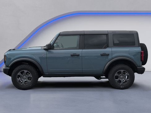 Used 2022 Ford Bronco Black Diamond AWD/4WD image 3