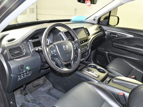 Certified 2023 Honda Ridgeline RTL-E image 2