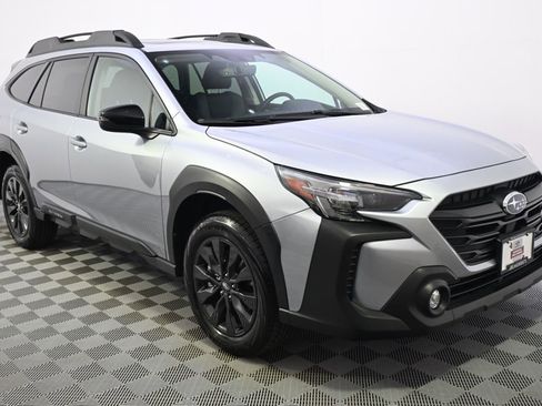 Certified 2025 Subaru Outback Onyx Edition image 42