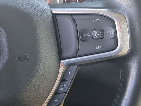 Used 2022 RAM 1500 Laramie image 25