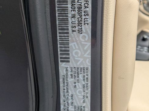 Used 2023 Jeep Grand Cherokee 4WD 4xe w/ Luxury Tech Group II image 22