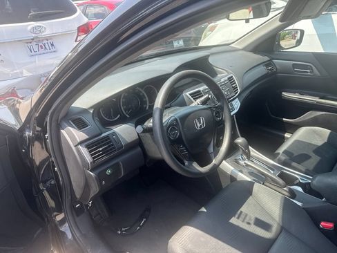 Used 2015 Honda Accord LX image 3