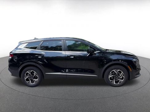 Used 2025 Kia Sportage LX FWD image 16