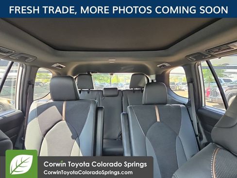 Used 2025 Toyota Grand Highlander AWD Hybrid image 16