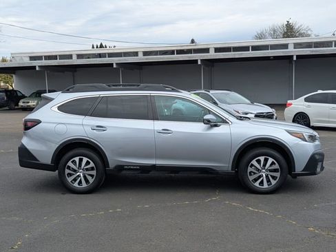 Used 2022 Subaru Outback Premium w/ Popular Package #1 image 6