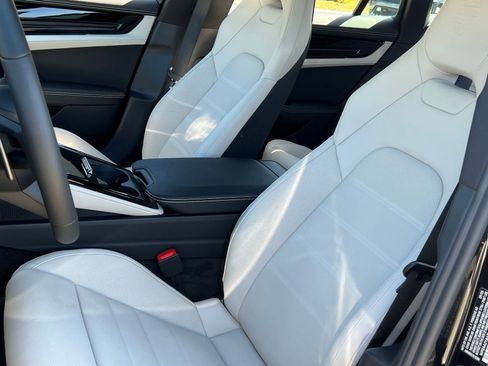 New 2026 Porsche Panamera 4 image 5