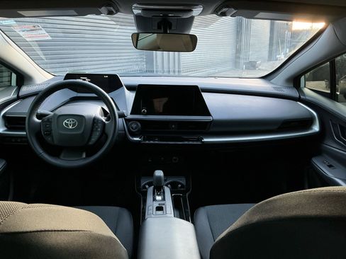 Used 2024 Toyota Prius LE image 16