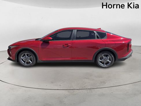 New 2025 Kia K4 LXS image 7