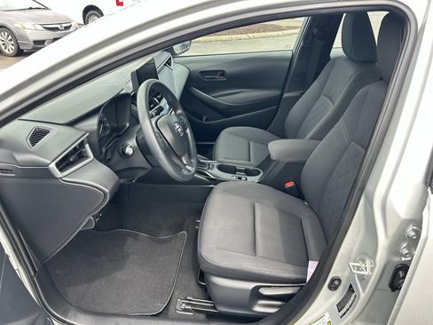 Used 2024 Toyota Corolla LE FWD image 21