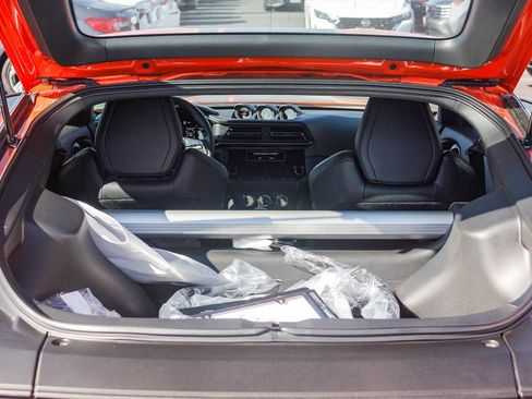 New 2024 Nissan Z Performance w/ Heritage Edition image 13