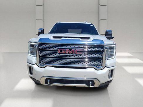 Used 2021 GMC Sierra 2500 Denali w/ Denali Ultimate Package AWD/4WD image 2