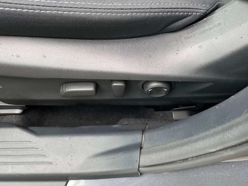 Used 2024 Subaru Outback Premium AWD/4WD image 14