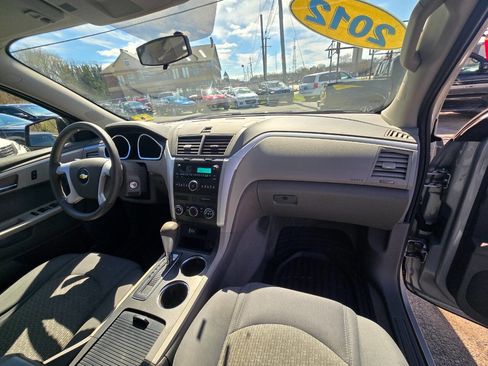 Used 2012 Chevrolet Traverse LS FWD image 42