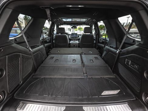 Used 2023 Chevrolet Tahoe RST w/ Luxury Package image 37